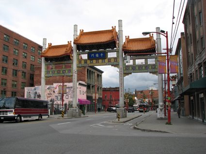 CHINATOWN - VANCOUVER by José Luis Pandelo