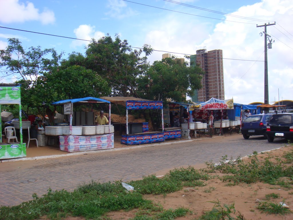 Feira do camarão by Dedé de Zé Luca