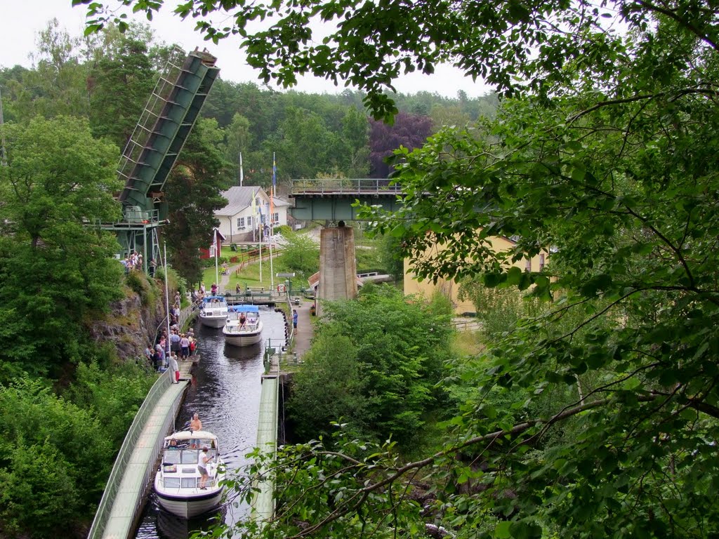 The Canalmuseum and the aqueduct in Håverud. by Leif Fielstrup Guldbrandsen