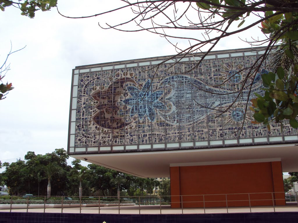 Murales del Museo-Edificio Bacardi en Miami by John M Lopez