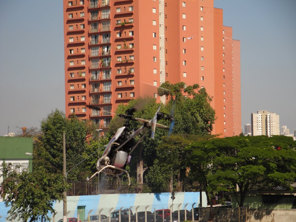 Helimodelismo casa verde são paulo by francisco & nice