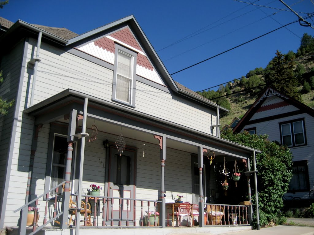 Victorian front porch by adoverboy2