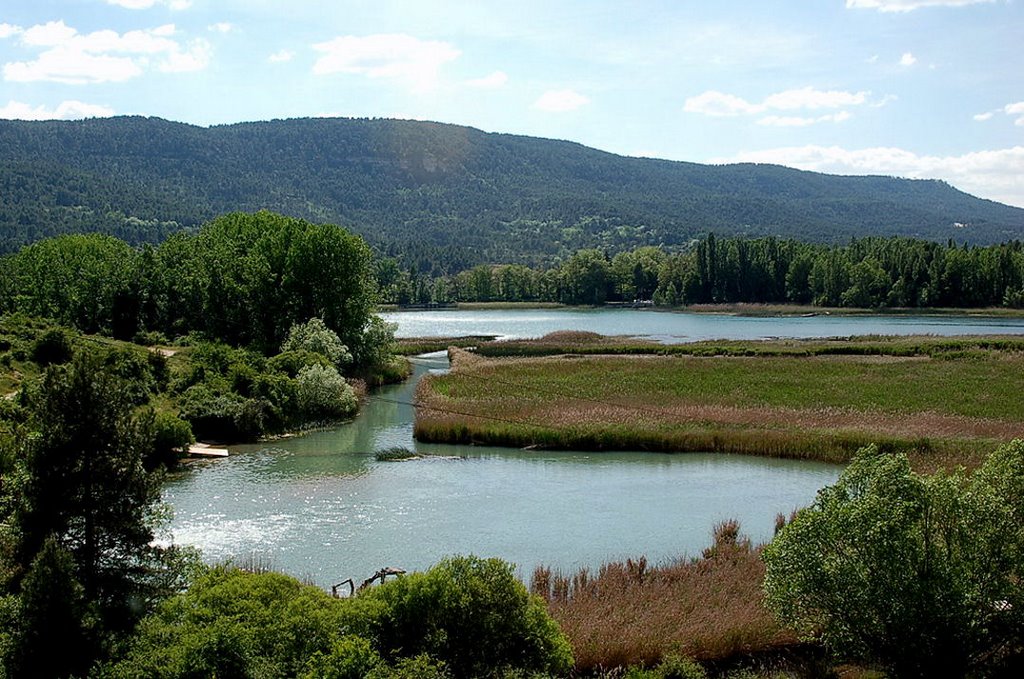 LAGUNA DE UÑA by JAVIER MARTIN ESPART…