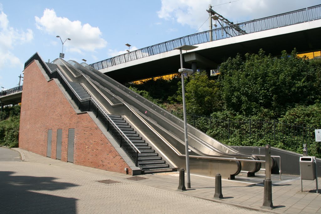 Lifting device; Nieuwe Marktstraat, Nijmegen. by Carl030nl