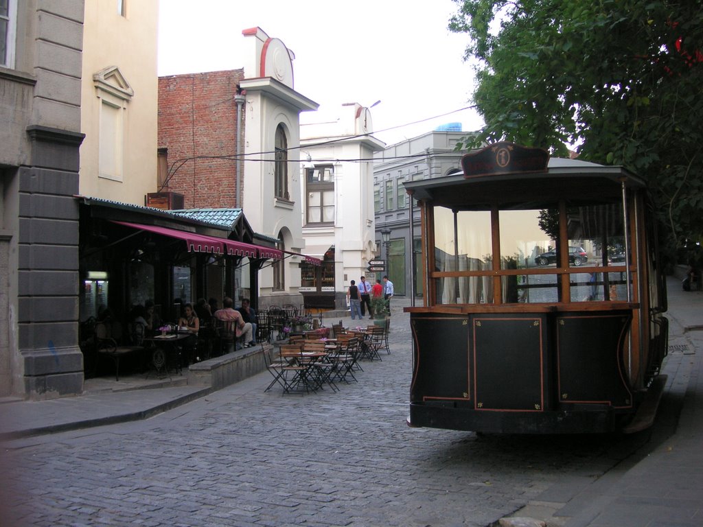 Old tram by gia kms