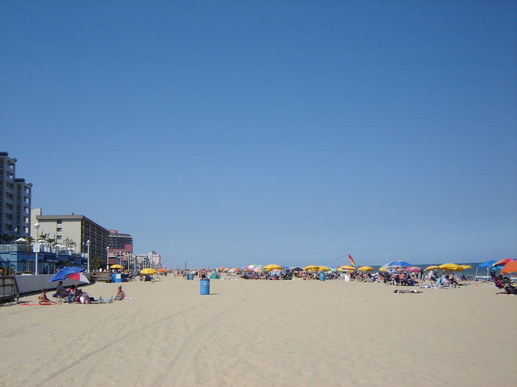 Beach, ocean city by dschmitz