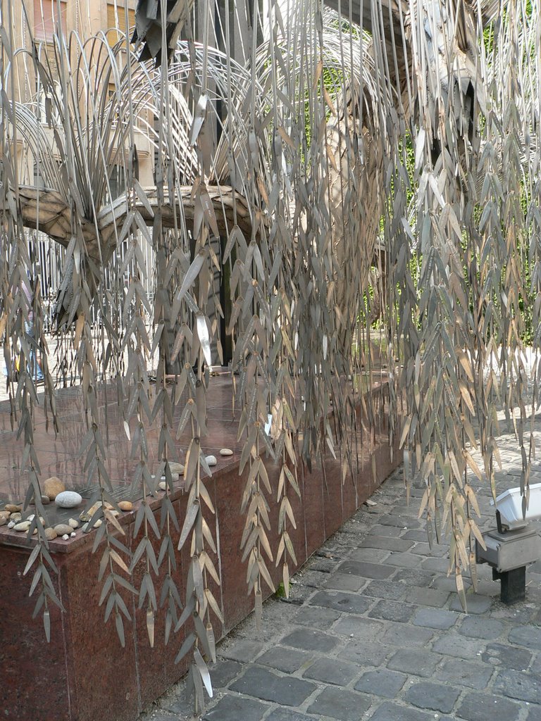 Holocaust Remembrance at Dohány Street Synagogue in Budapest by gabachat