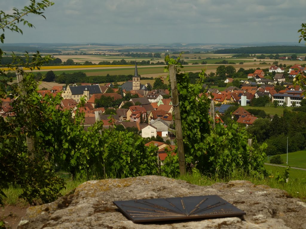 Blick auf Oberschwarzach von der 14-Nothelfer Kapelle by cammino - VIEWS? No, thanks