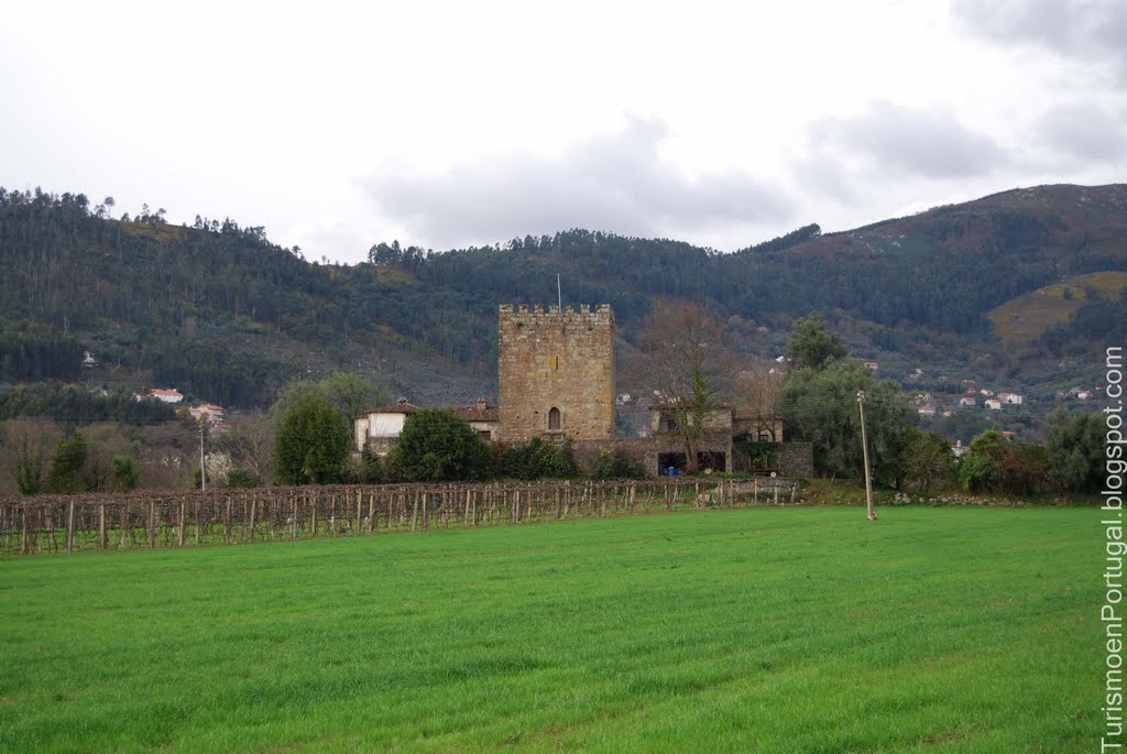 Torre de Refoios by Turismo en Portugal