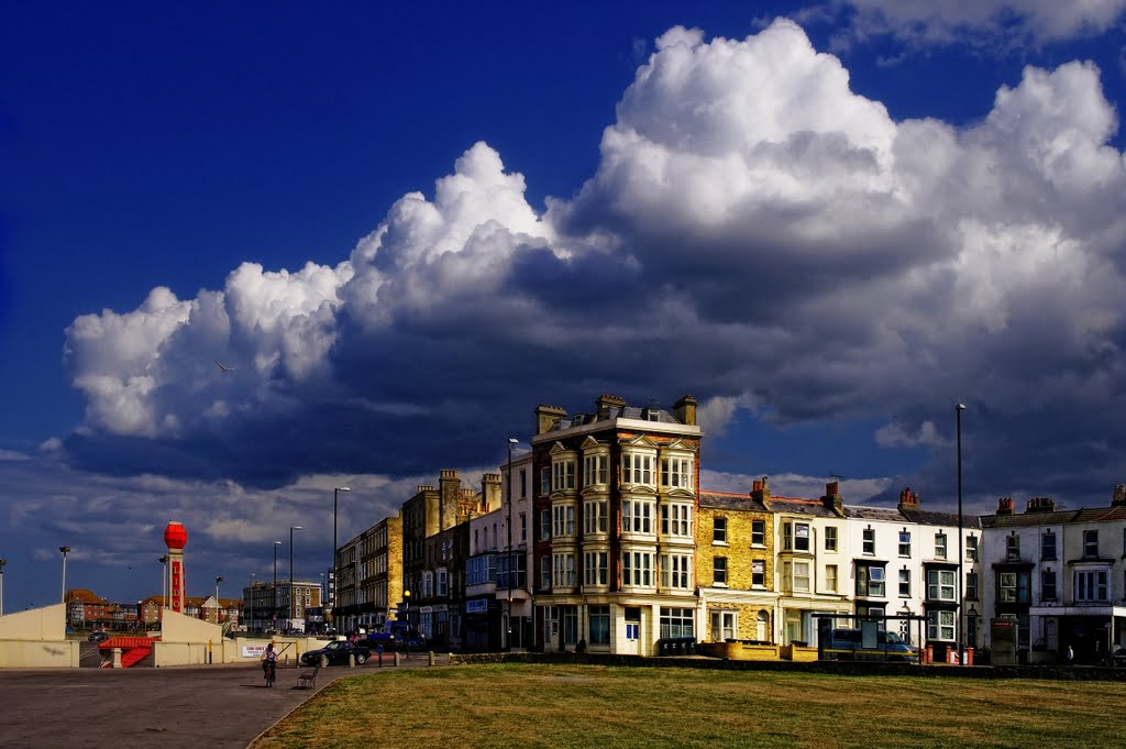 Cliftonville And Lido by clive sax