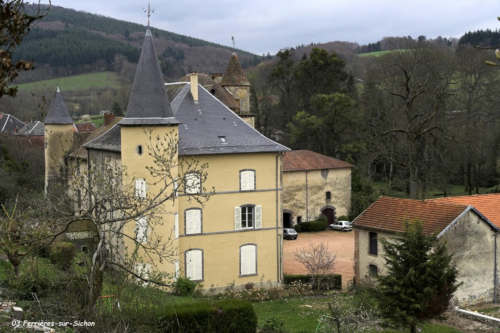 03 Ferrières-sur-Sichon - Château by H. Rebours