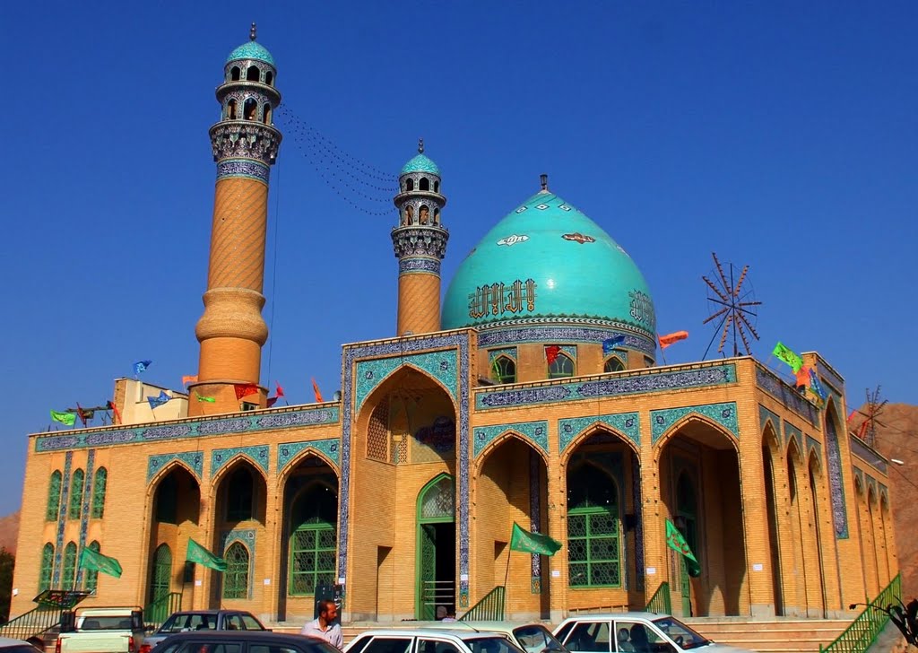 Al-mahdi mosque نمای نزدیک مسجد المهدی بر بلندای مهدیشهر by hamid  s.A.