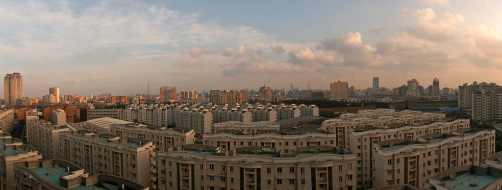 View southwards from Fudan University Foreign Student Dormitory by faulerknuddler