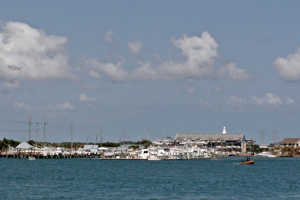 Radio Island Marina by Curtis.Wright