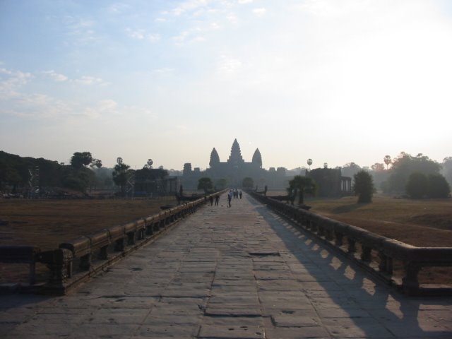 Angkor Wat, Cambodia by 南充饭桶