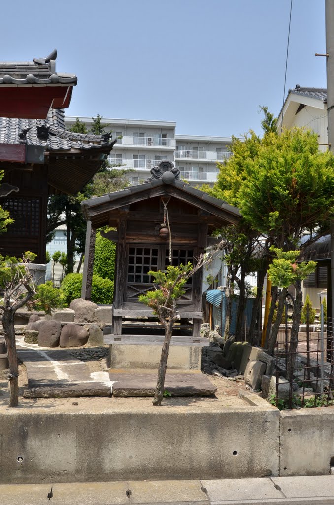 Mitsumine-Jinja 三峯神社 (2011.05.21) by k.takita