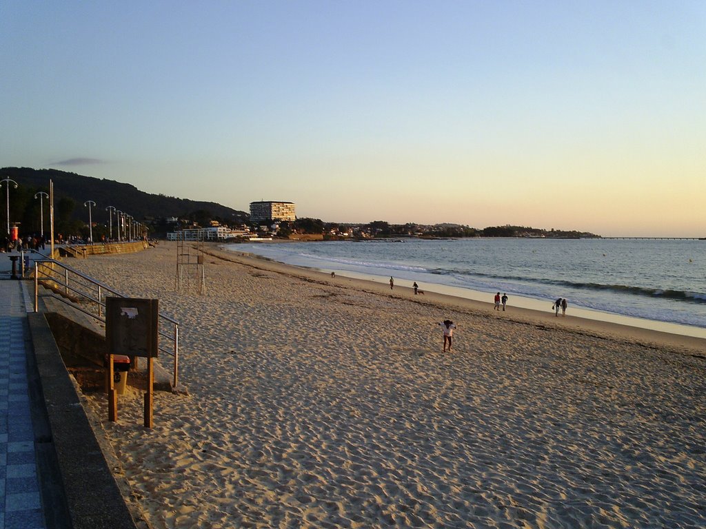 Playa de Samil - Vigo by Manu Vilela