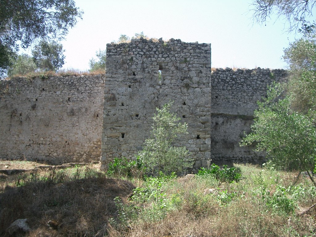 Gardiki fortress by haraldbro