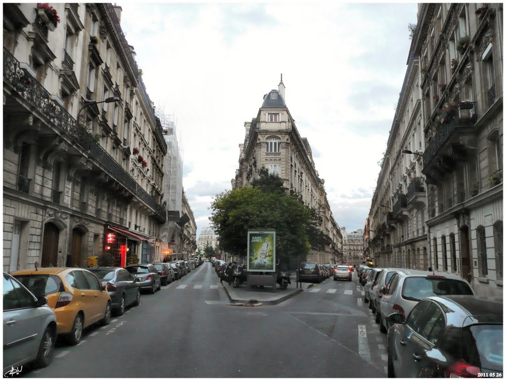 Paris - trecho da rua de moscovo - França .τ®√ℓΞΛج by jlcabaço (TravelJLC.)