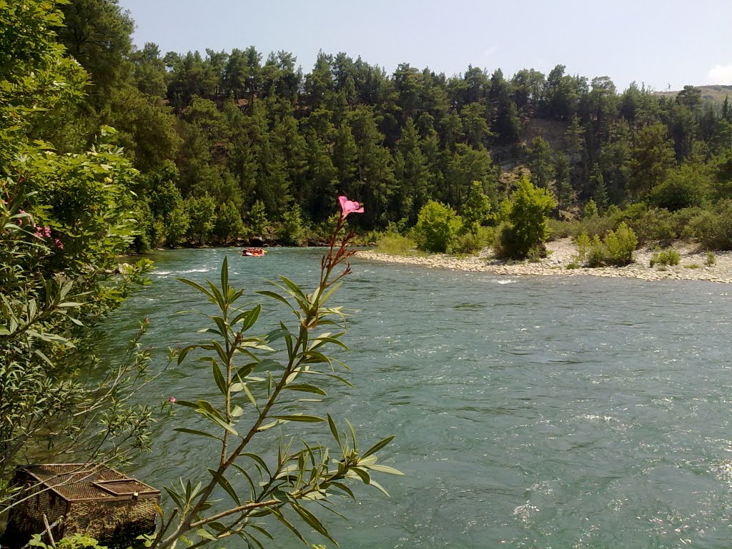 Köprülü kanyon by zahidekorkmaz