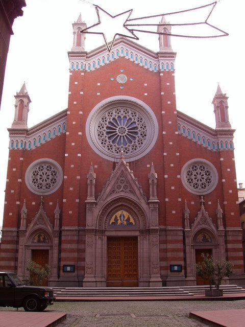 108 Kirche an der Istiklal Caddesi by Daniel Meyer