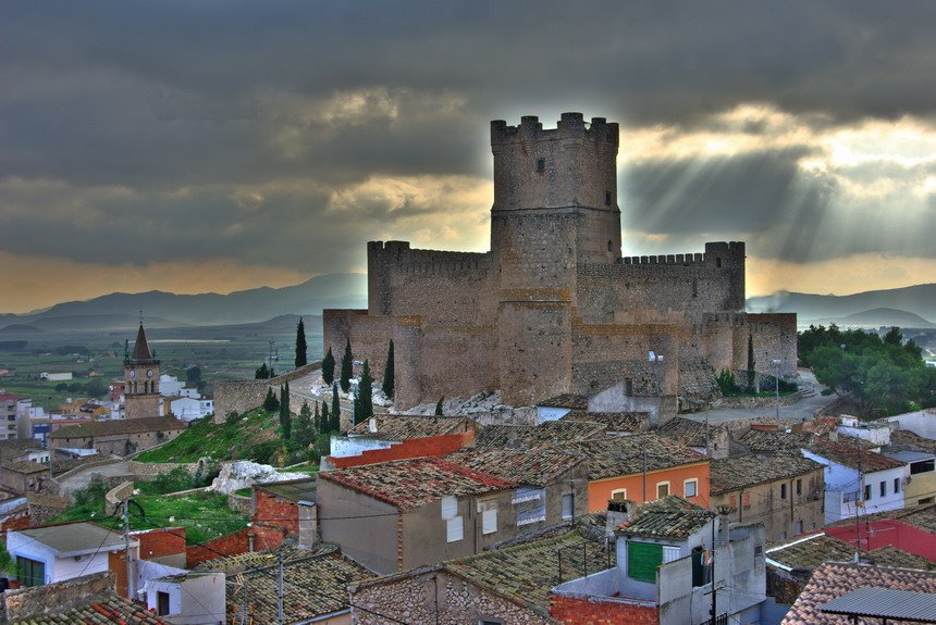 Castillo de la Atalaya (fot.ppblasi) by ppblasi