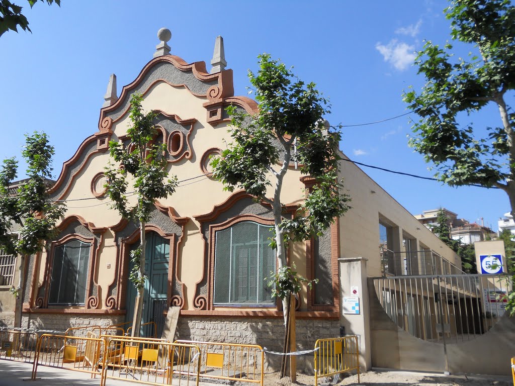 Igualada: fàbrica Roca i Clos by Pedro Salcedo i Vaz