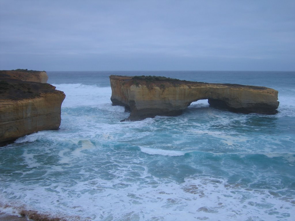 Sherbrook W Track, Port Campbell VIC 3269, Australia by kc_yuen