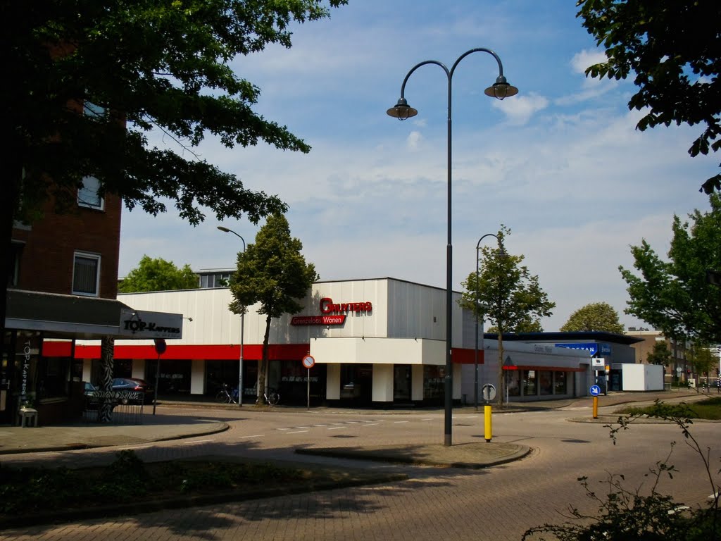 Hoek Cortenbachstraat - Mierloseweg, 't Haagje, Helmond West by mzw a.k.a. uaf