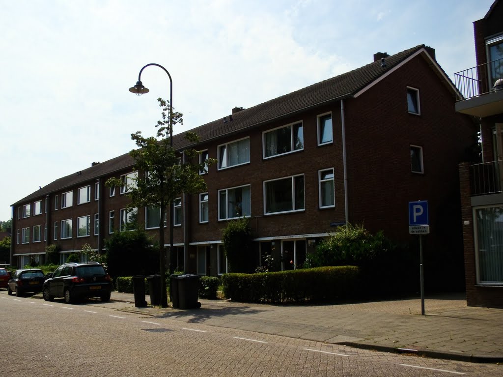 Cortenbachstraat, 't Haagje, Helmond West by mzw a.k.a. uaf