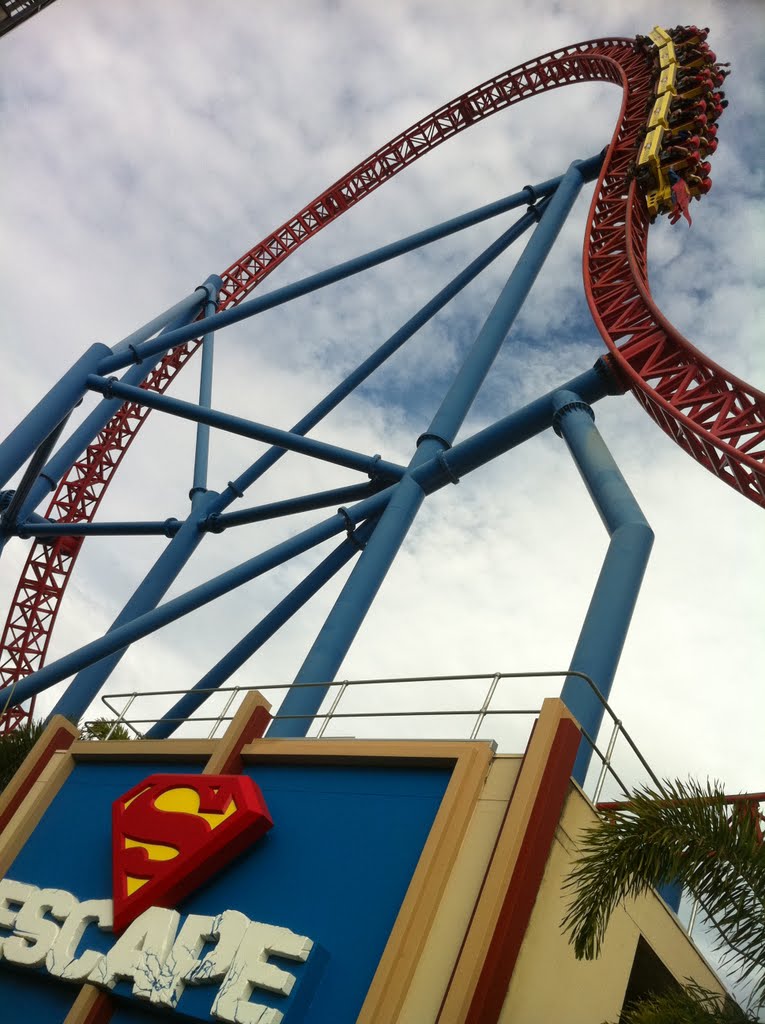 Movieworld Gold Coast. Superman's Escape. by Jackson Orlando