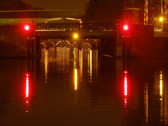 Lichtjes in de nacht by sansabbaisabel