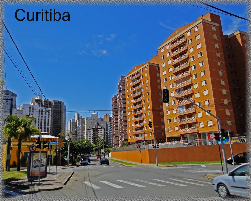 CURITIBA - BRASIL - BAIRRO DO AHU BY AUGUSTO JANISCKI JUNIOR by Augusto Janiscki Junior