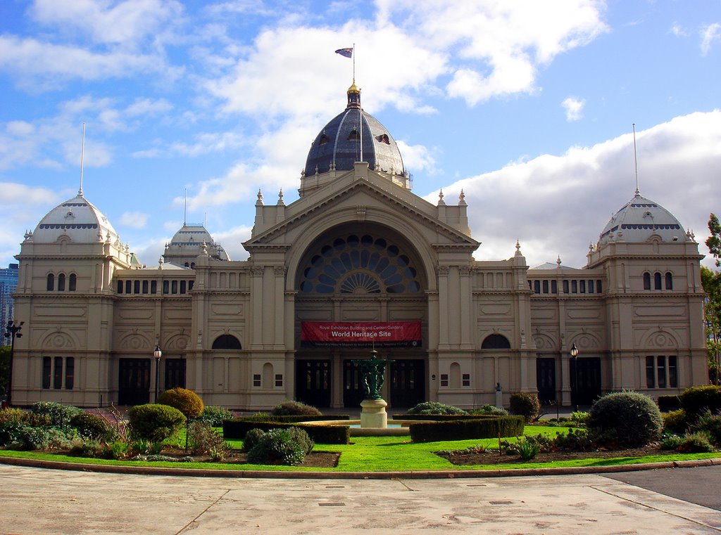 Royal Exhibition Building, Carlton Gardens, Melbourne, Victoria by justinmytravels