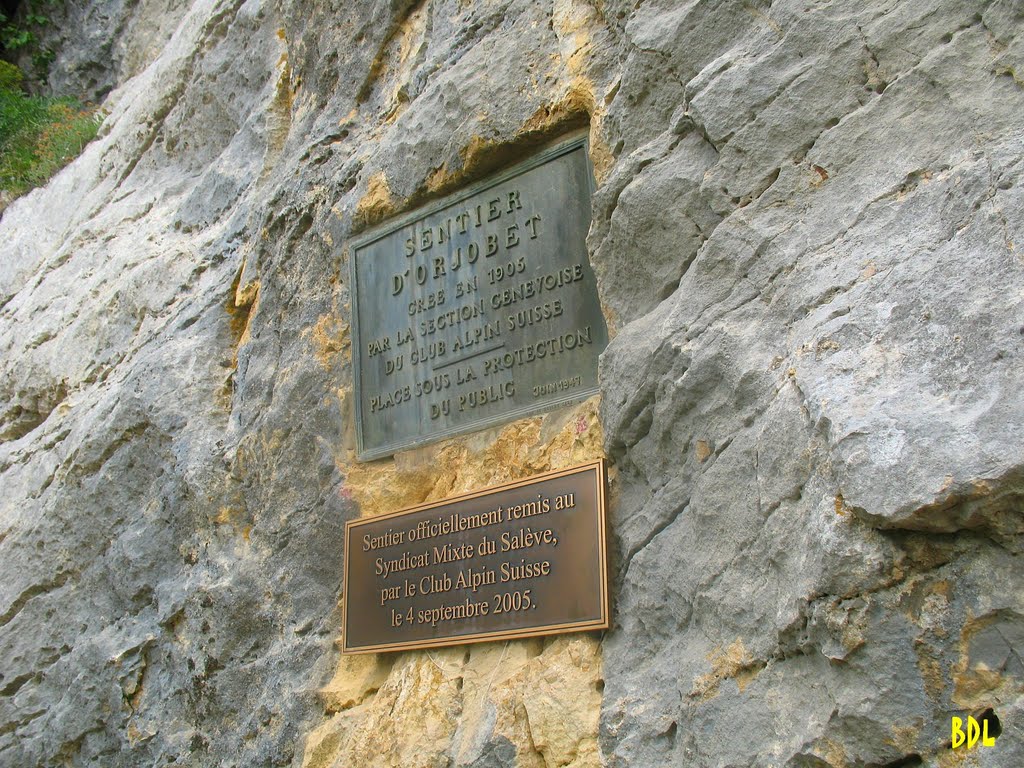 Plaque Club Alpin Suisse by Joël Duperrier