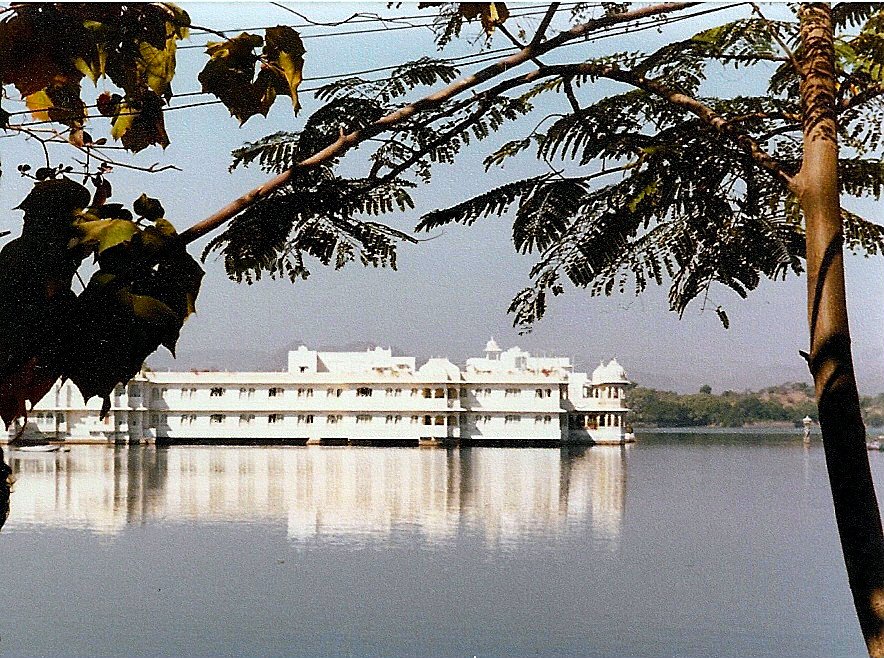 Udaipur 1980 Lake Palace...© by leo1383 by leo1383