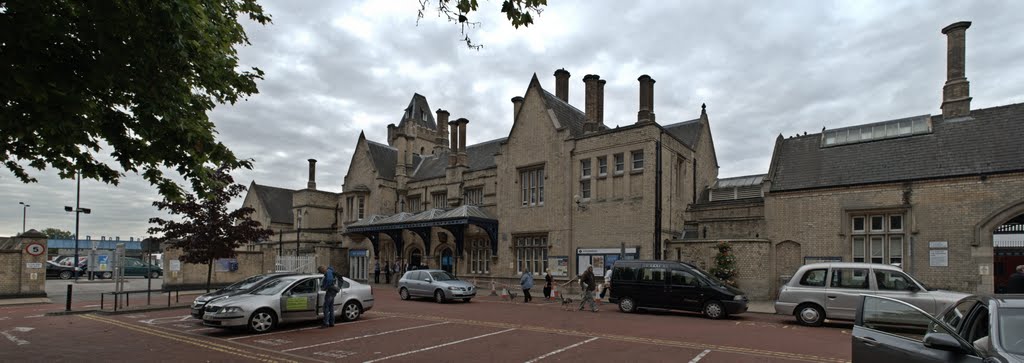 Lincoln Central Station by rob.s.ng15