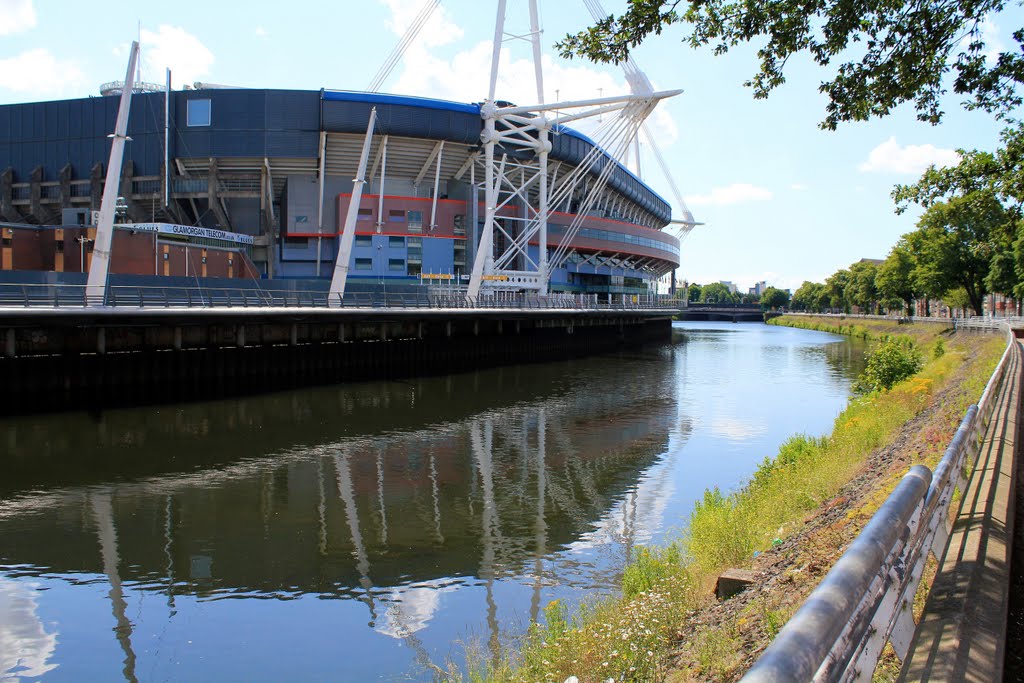 Cardiff, Millennium Stadium by totovadacca