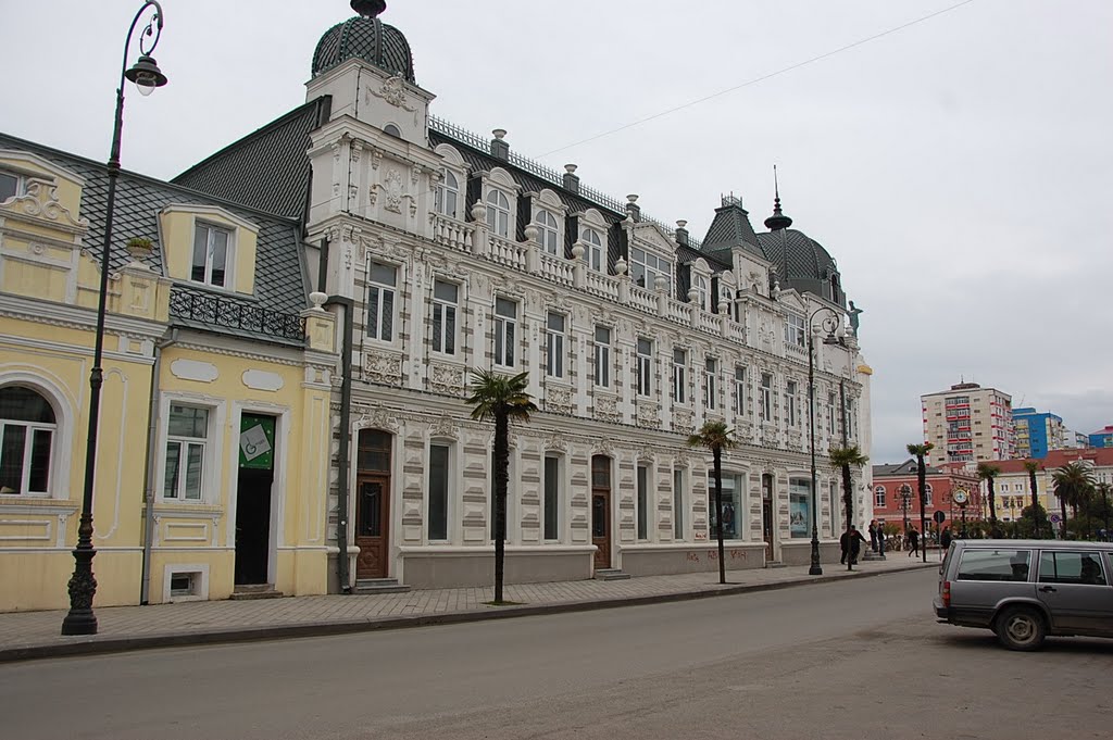 Memed Abashidze street, Batumi by Pogromca Gašnič