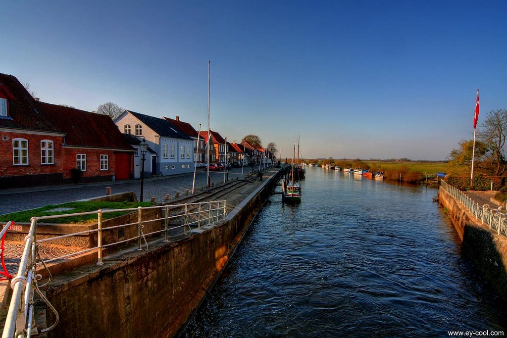 Ribe Haven by Markus Prowaznik