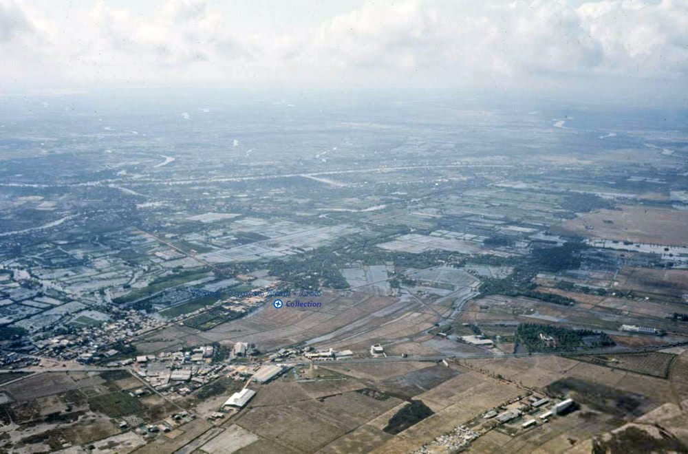 Không ảnh bến xe Miền Tây 1968 trước khi xây dựng - Photo by Alfred Eisenstaedt by Ngày Xửa Ngày Xưa