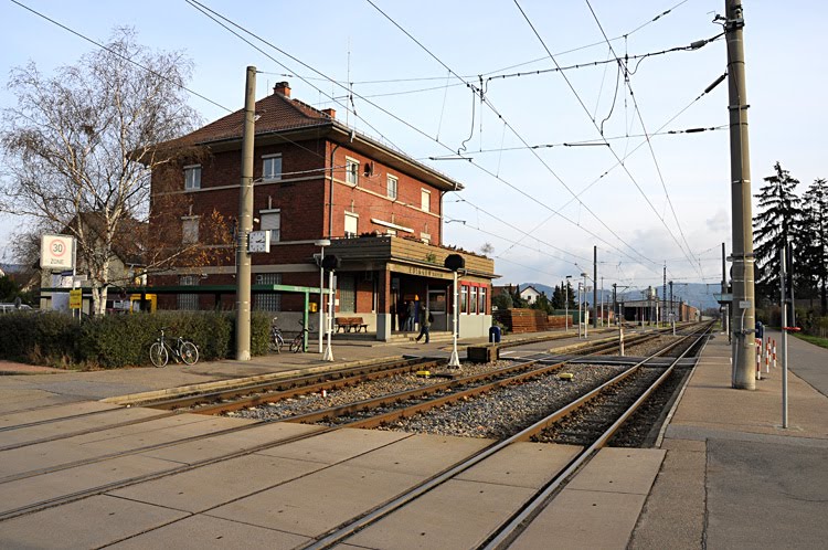 Der OEG Bahnhof vor dem Umbau by hadewephoto