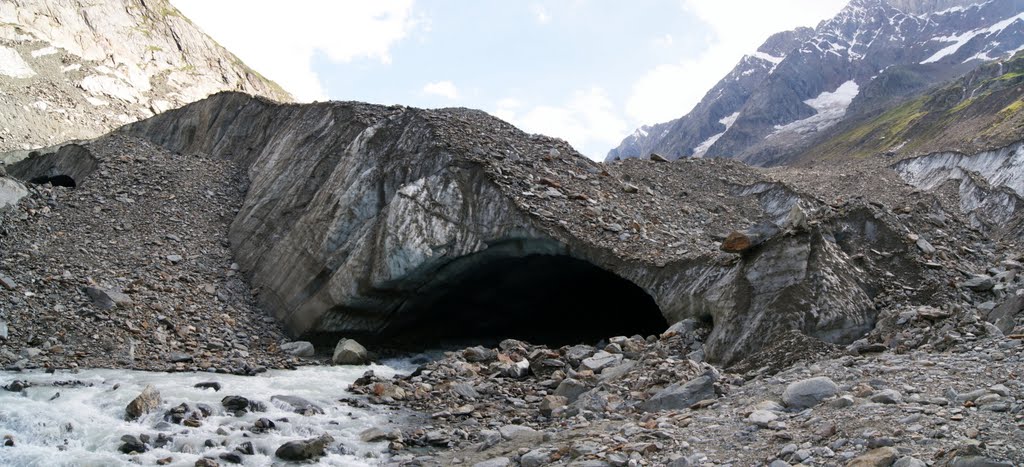 Gletscher mouth panorama by sevja