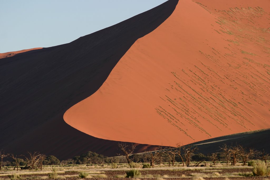 Sossusvlei by guido asnaghi