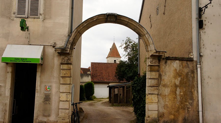 Mirebeau-sur-Bèze, Côte-d'Or/Bourgogne, France 21 by Paul HART