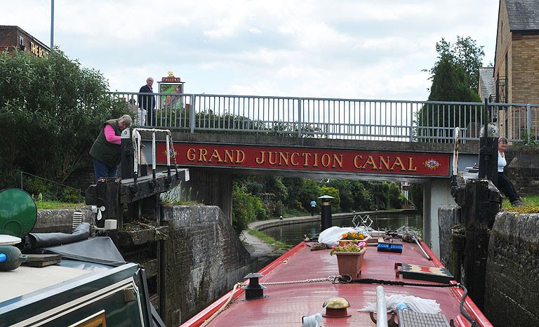 Grand Union Canal, Berkhamsted by Chris Hill