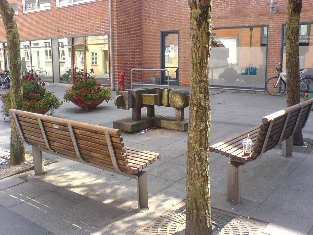 Benches in Nørresundby Center by Norbert Kolozsvari