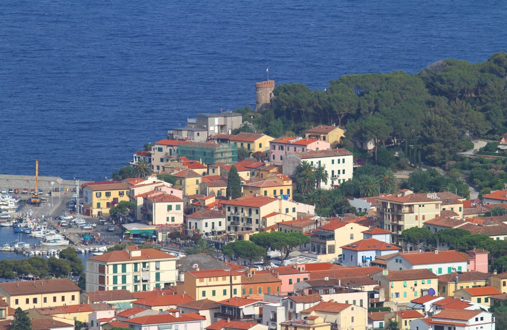 Marina di Campo, vista da San Piero in Campo by Carlo Pelagalli