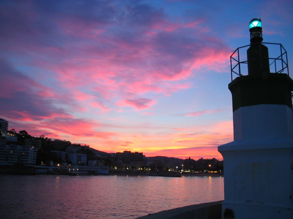 Port St.Feliu De Guixols by Albert Collado