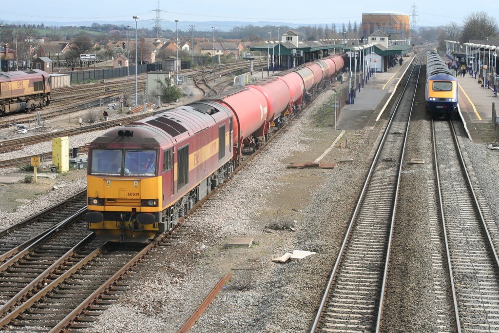 Didcot Station and 60 039. Looking East by Laurasia280